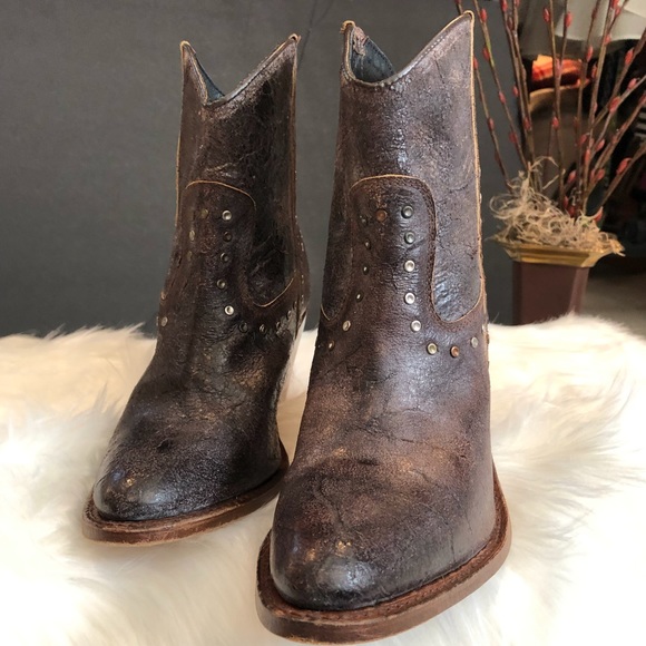 Frye Shoes - Frye Distressed Studded Bootie▪️New, NWOB